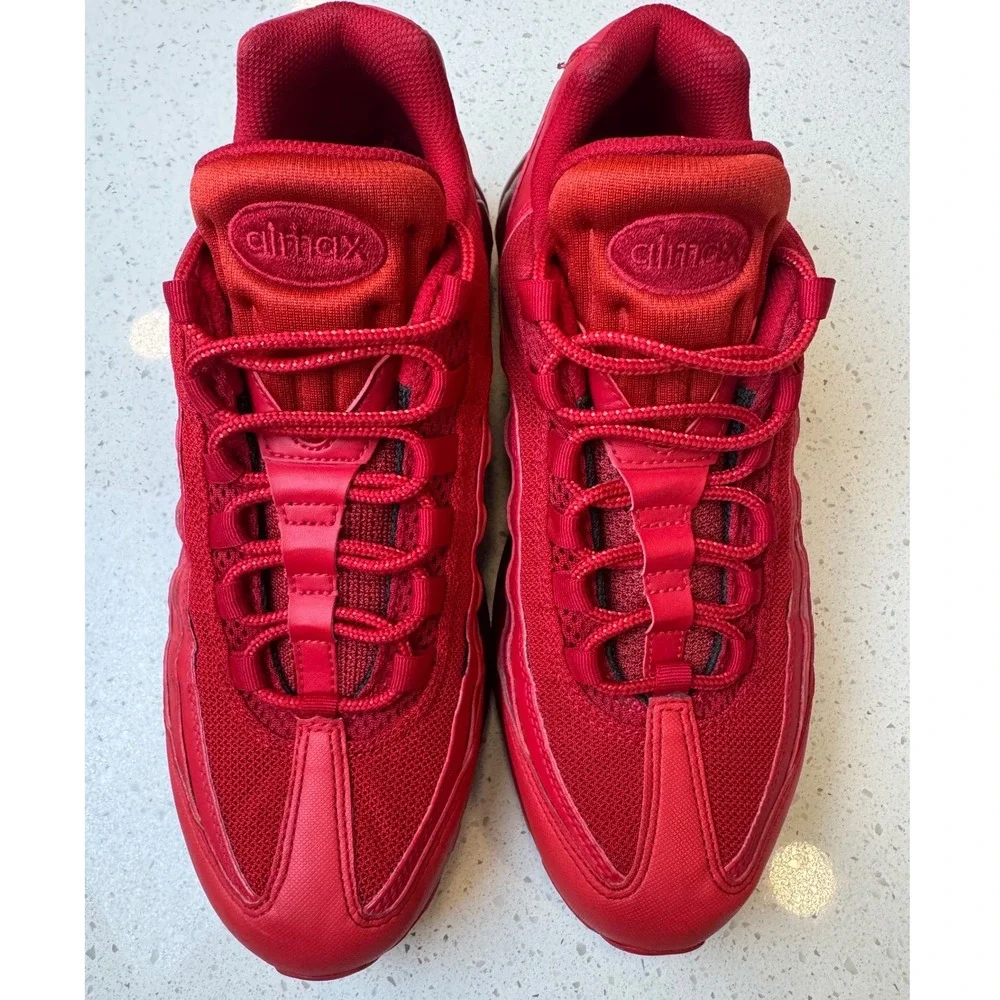 Nike Air Max 95 Sneakers Mens 10.5 Red Excellent Streetwear